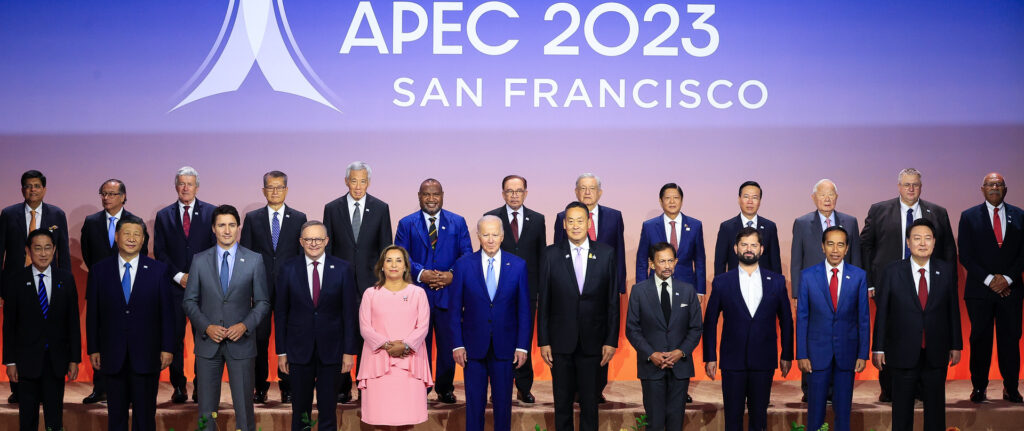 Foto oficial do encontro de líderes da APEC 2023